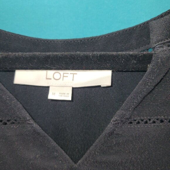 Loft Womens Black Sleeveless V-Neck Tiered Tank Top Medium - Picture 4 of 10